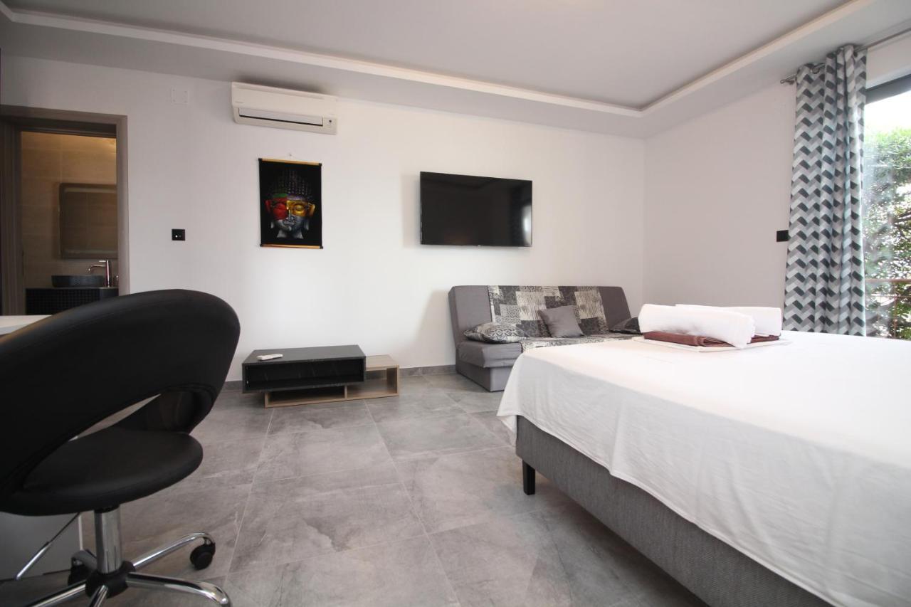 Apartments Toni Primošten المظهر الخارجي الصورة
